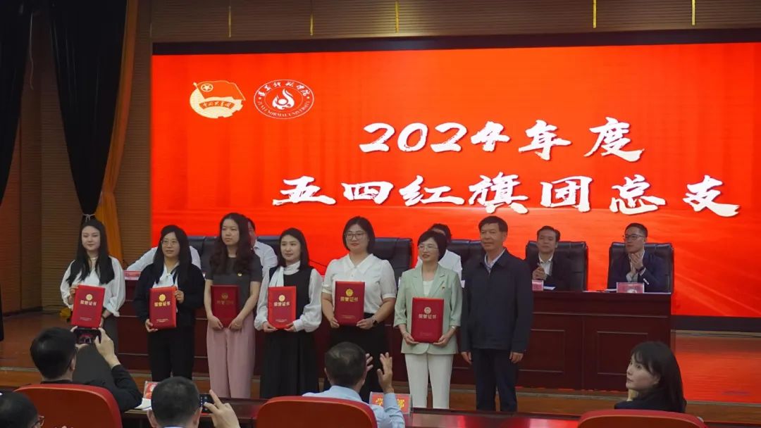 52a9f5e2abe61d569b97203fb780828c_.jpg 52a9f5e2abe61d569b97203fb780828c_.jpg