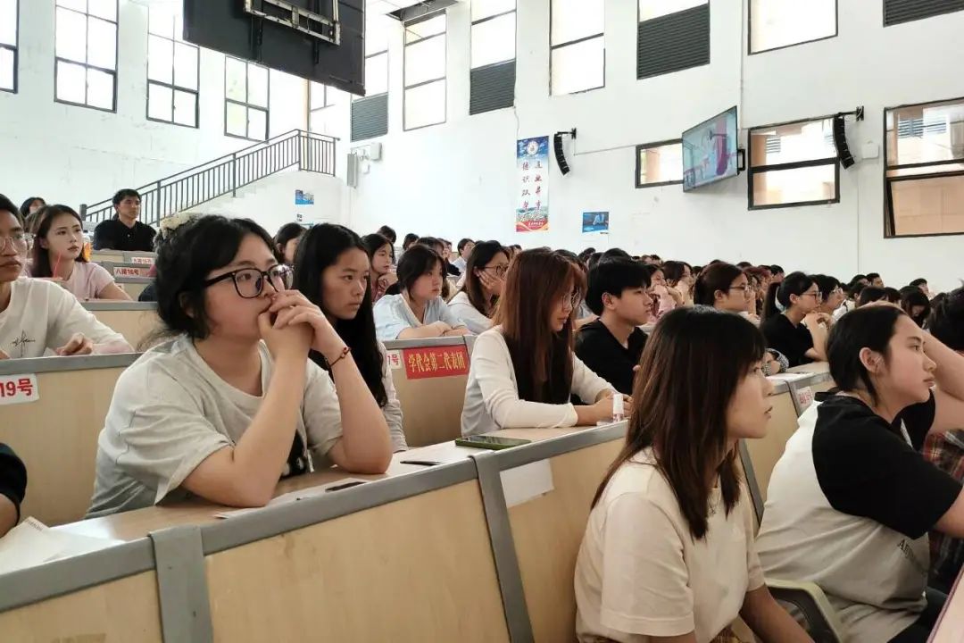 41586aaab7f594cea8a96b43a4ed1b1a_720.jpg 41586aaab7f594cea8a96b43a4ed1b1a_720.jpg