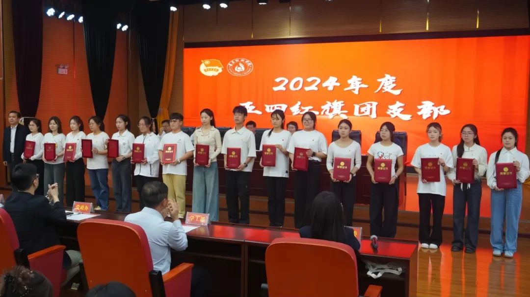 c53e0de15cd3a6fd169a7246bcf3c4bc_.jpg c53e0de15cd3a6fd169a7246bcf3c4bc_.jpg